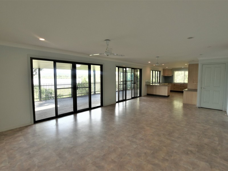 1 Bay drive, Russell Island QLD 4184