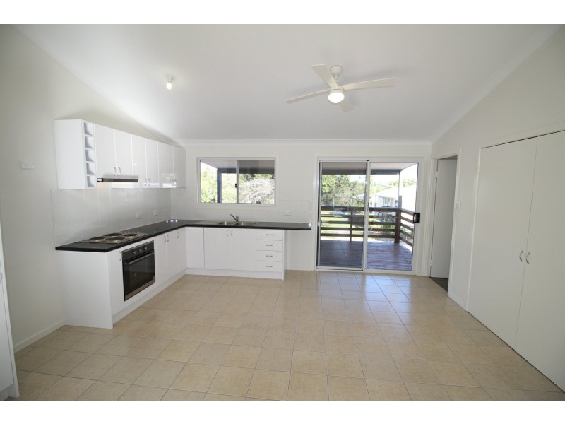 16 Ashton Street, Macleay Island QLD 4184
