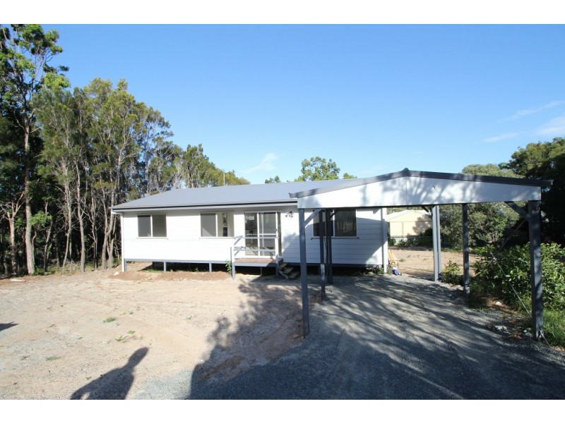 16 Ashton Street, Macleay Island QLD 4184