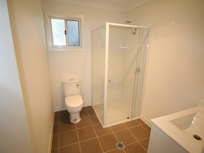16 Ashton Street, Macleay Island QLD 4184