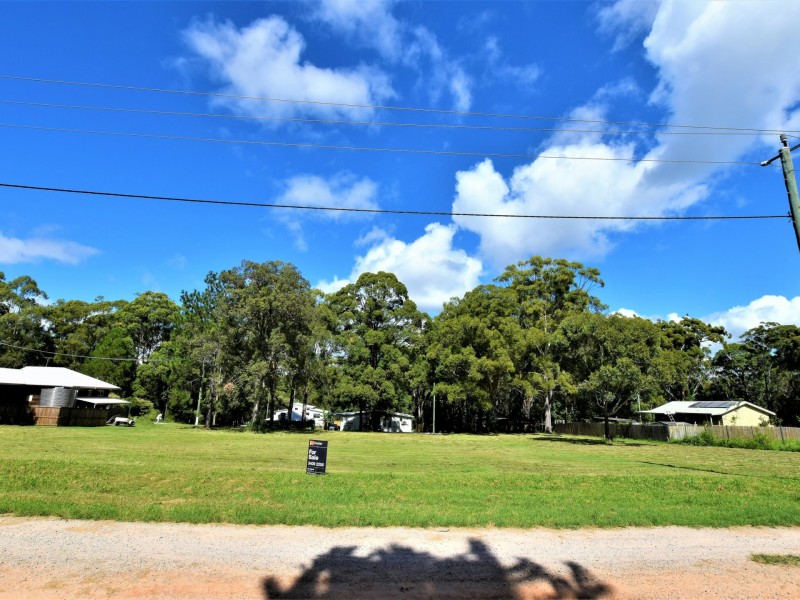 94-96 Laurel Street, Russell Island QLD 4184