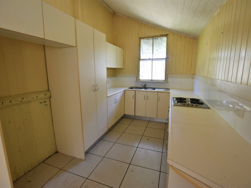 96 Hacking Ridge Road, Russell Island QLD 4184