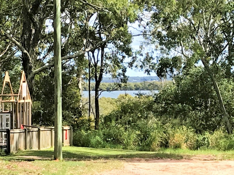 123 Laurel Street, Russell Island QLD 4184