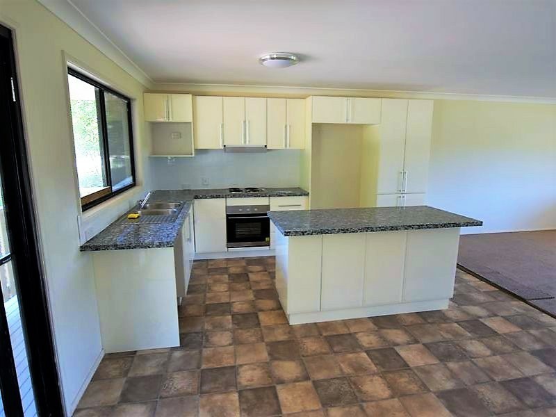 5 Taylor Street, Russell Island QLD 4184