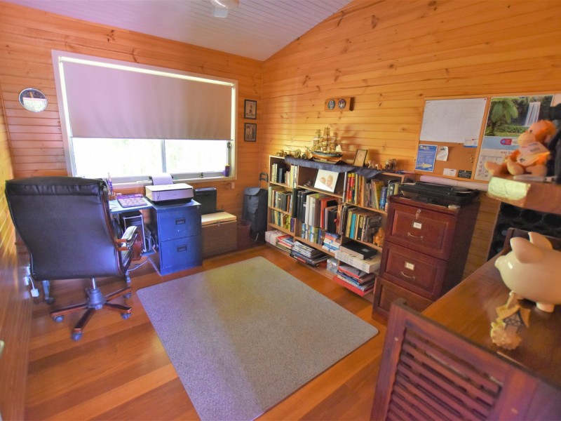 6 Panorama Drive, Russell Island QLD 4184