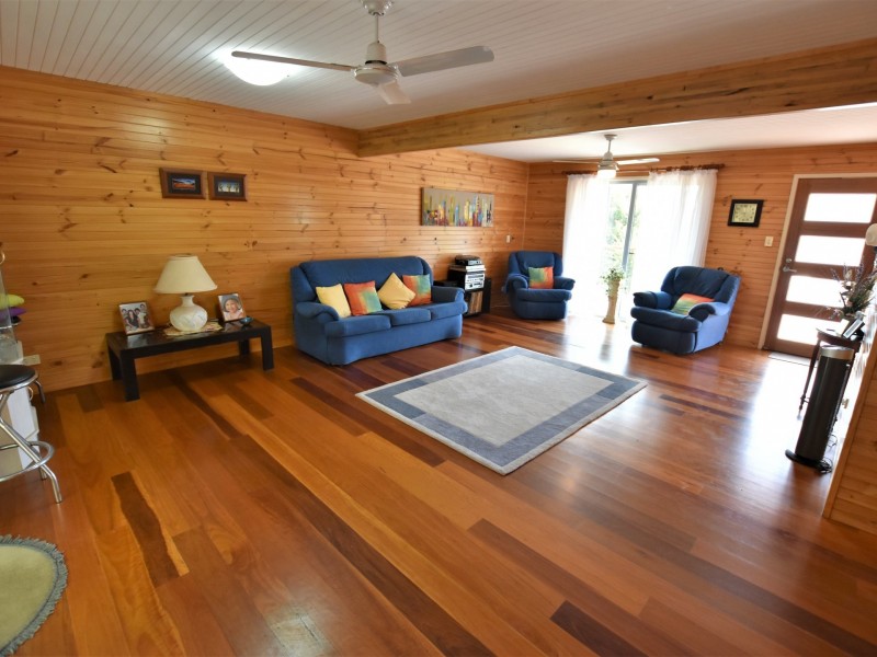 6 Panorama Drive, Russell Island QLD 4184