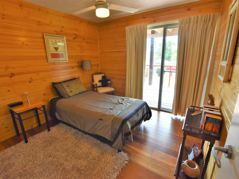 6 Panorama Drive, Russell Island QLD 4184