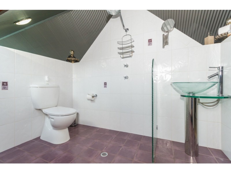36 Kamar Street, Russell Island QLD 4184
