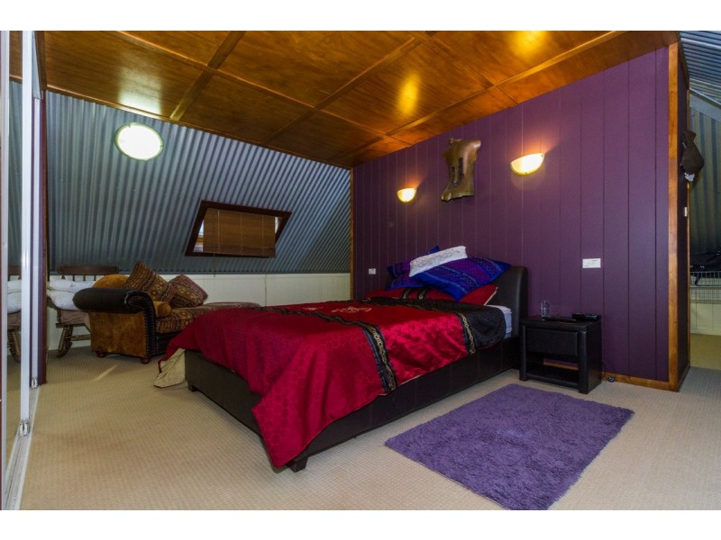 36 Kamar Street, Russell Island QLD 4184