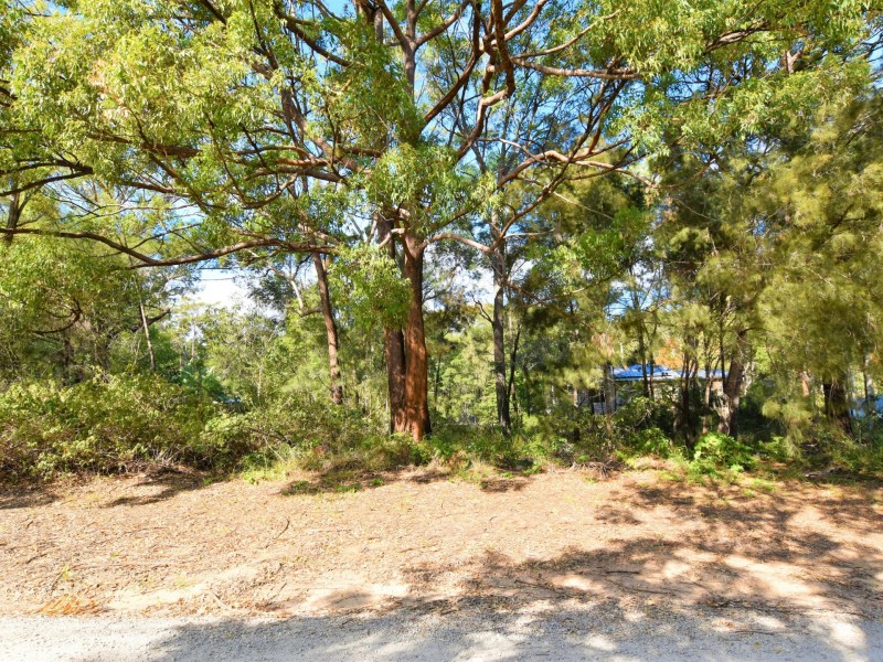 42 Villawood Rd, Russell Island QLD 4184