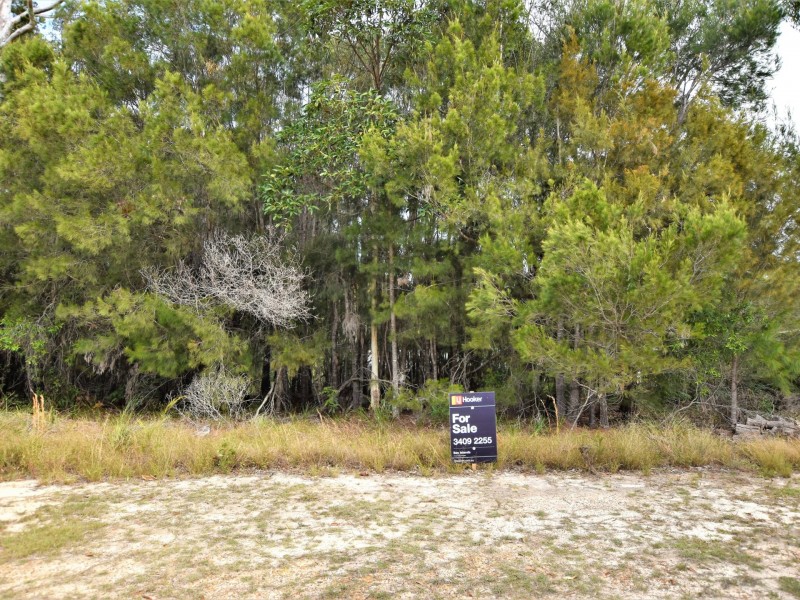 14 Topaz Street, Russell Island QLD 4184