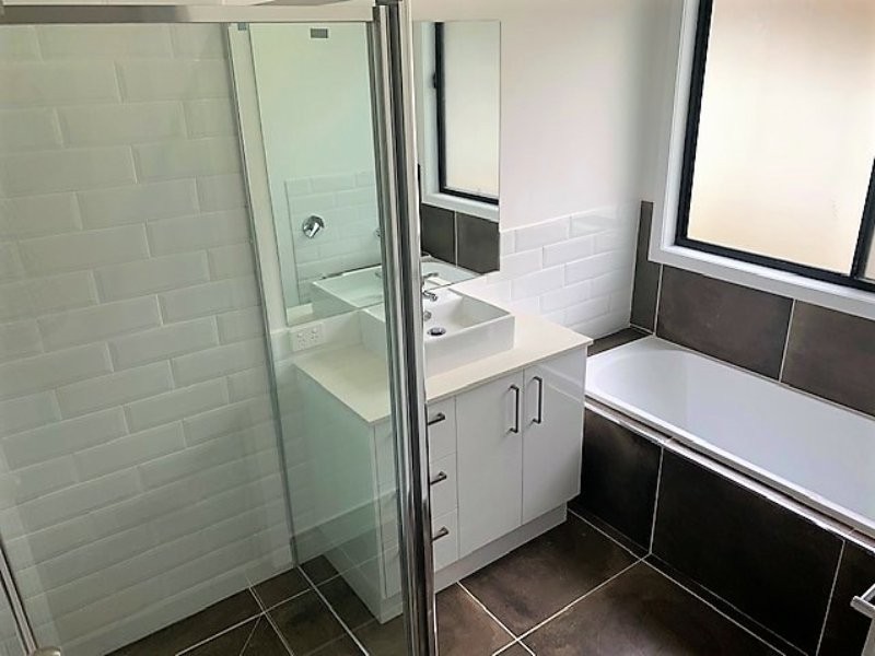 19 Bradman St, Russell Island QLD 4184