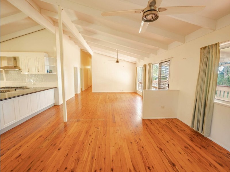 17 Wilma Crescent, Russell Island QLD 4184