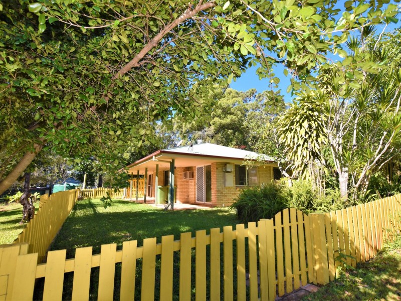 16 Oaklea Street, Russell Island QLD 4184