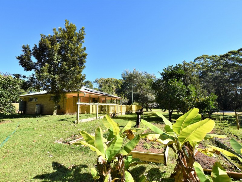 16 Oaklea Street, Russell Island QLD 4184