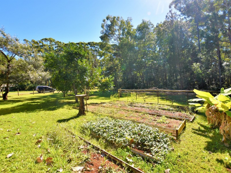 16 Oaklea Street, Russell Island QLD 4184