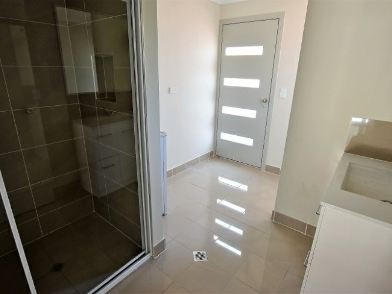 22 Tenanne Street, Russell Island QLD 4184