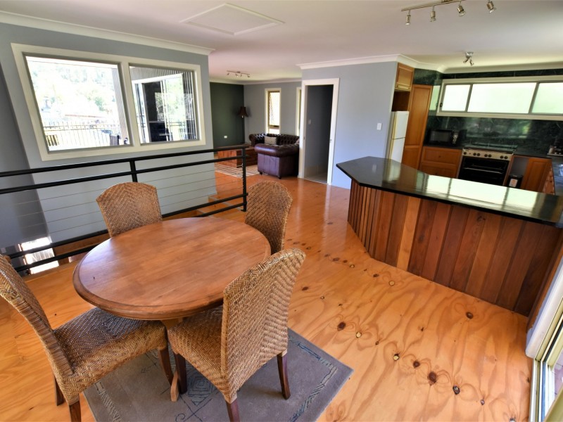 74 Dempsey Street, Russell Island QLD 4184