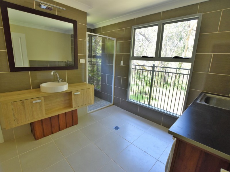 74 Dempsey Street, Russell Island QLD 4184