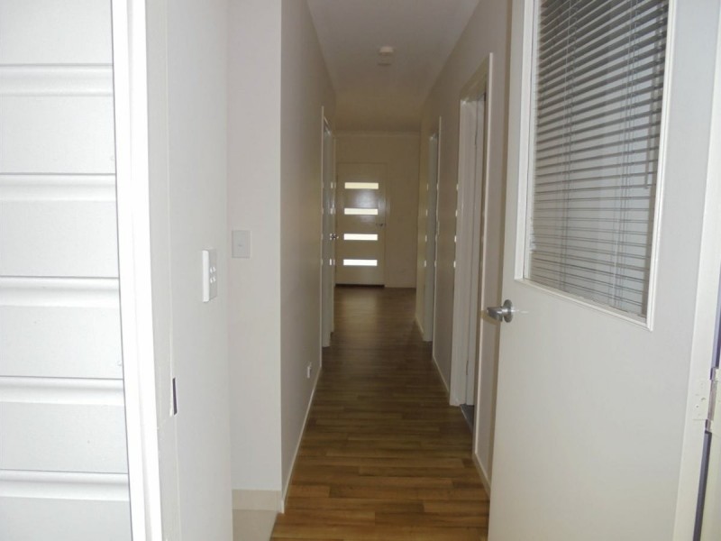 25 Lau Street, Russell Island QLD 4184