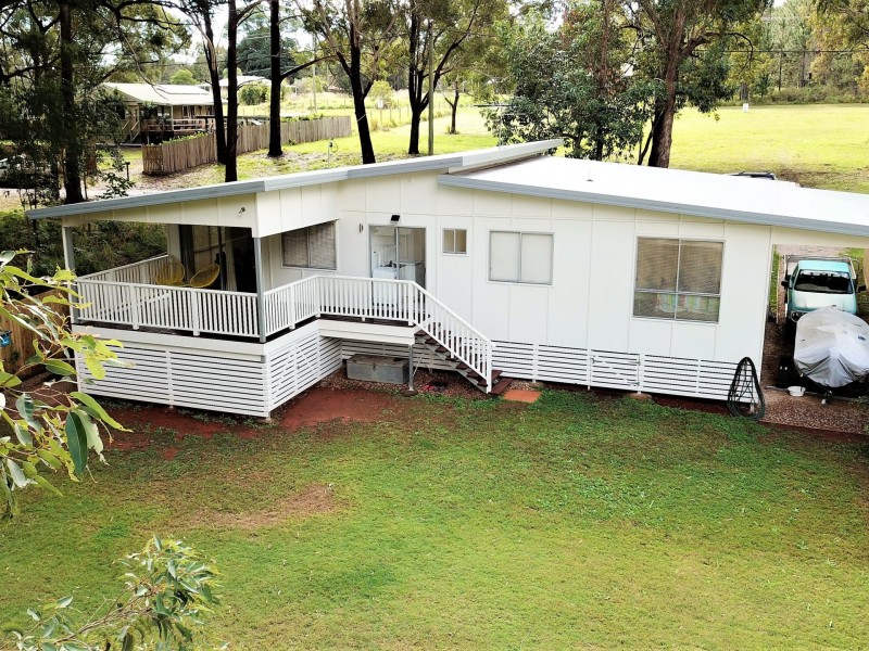 46 Taylor Street, Russell Island QLD 4184