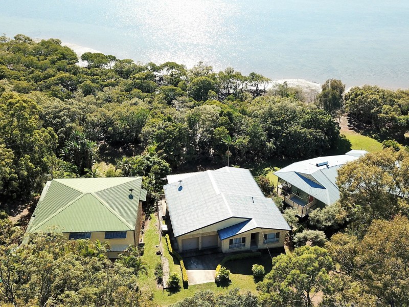 35 Bay Dve, Russell Island QLD 4184