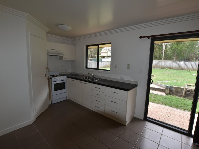 13 Emerald St, Russell Island QLD 4184