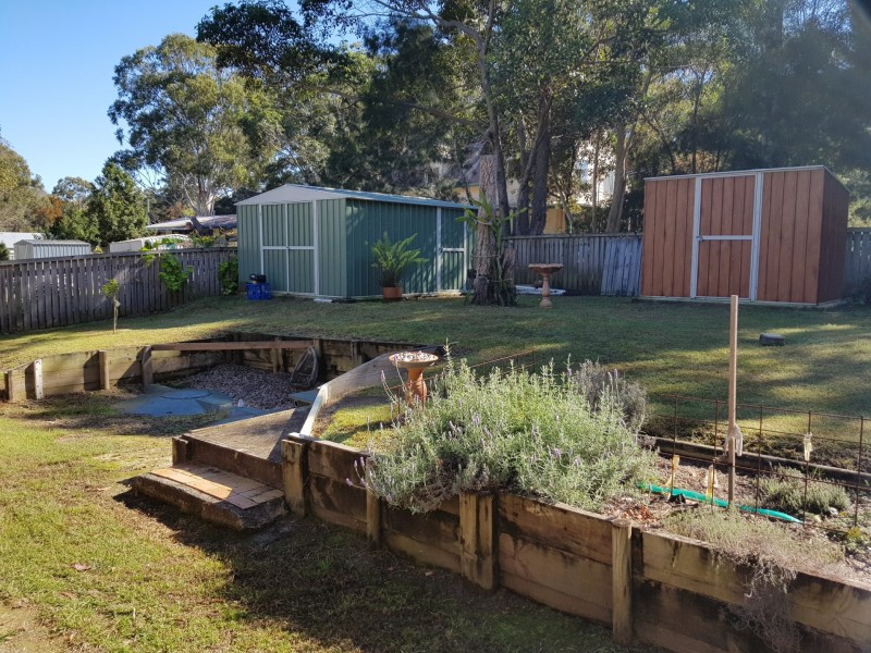 13 Emerald St, Russell Island QLD 4184