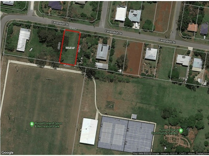 52 Cavendish St, Russell Island QLD 4184