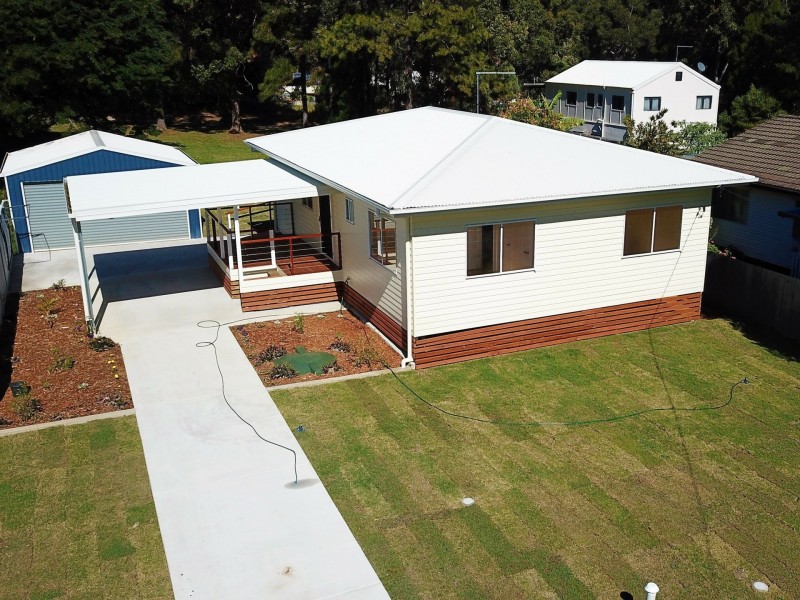 12 Reading Street, Russell Island QLD 4184