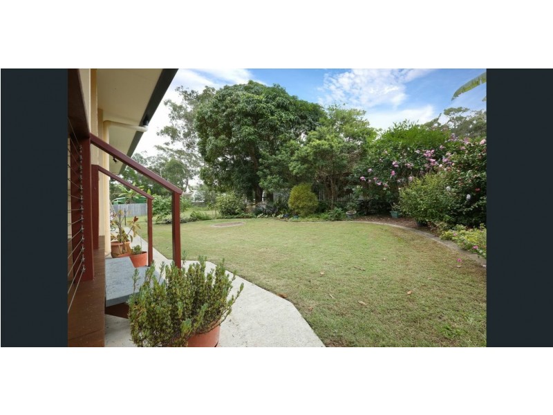 15 BORROWS, Russell Island QLD 4184