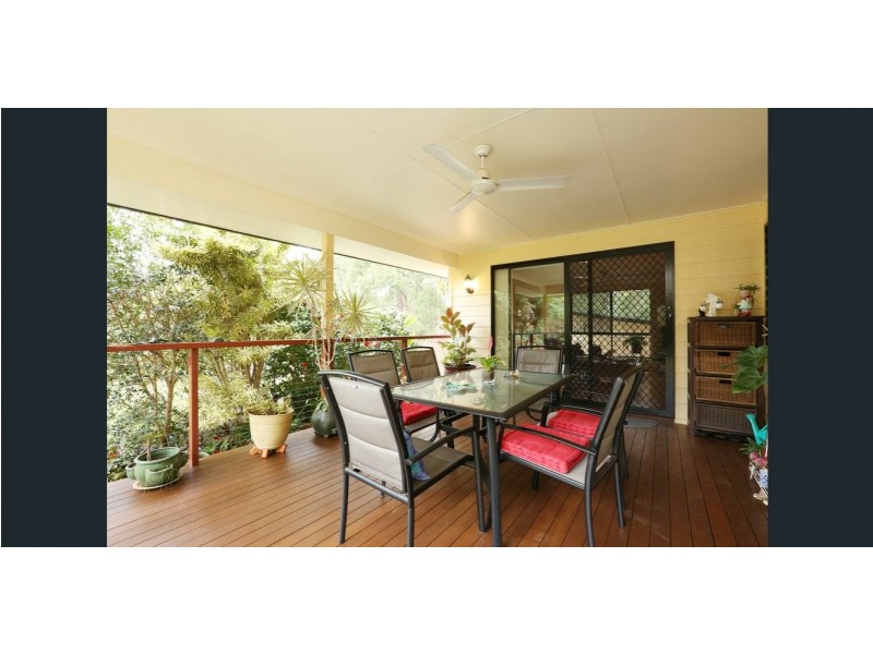 15 BORROWS, Russell Island QLD 4184