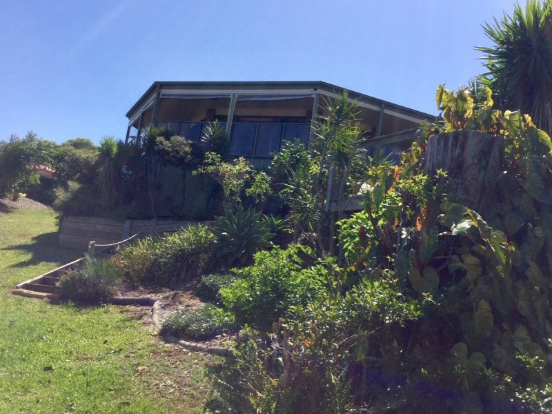 88-90 Caniapa Pt Rd, Russell Island QLD 4184