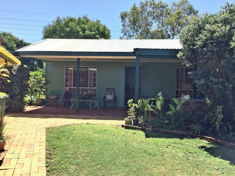 88-90 Caniapa Pt Rd, Russell Island QLD 4184