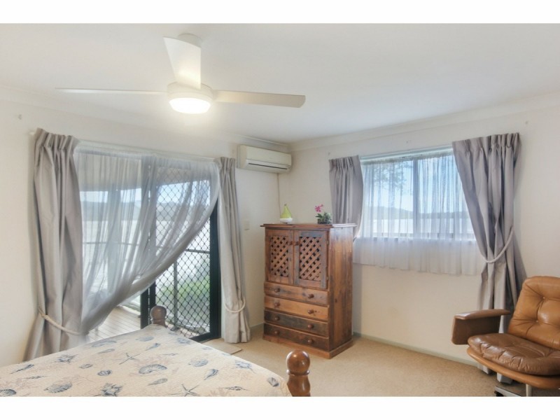 88-90 Caniapa Pt Rd, Russell Island QLD 4184