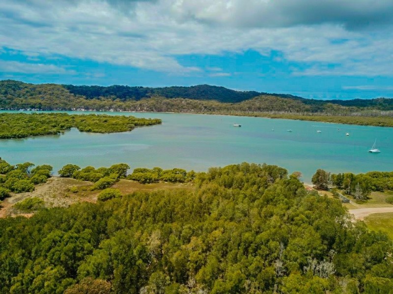 9 Headland Circuit, Russell Island QLD 4184
