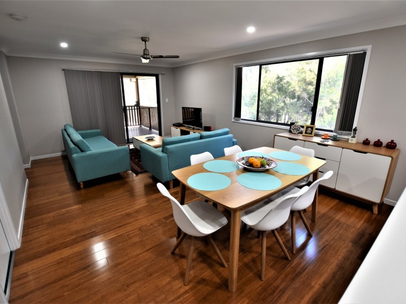 9 Catamaran St, Russell Island QLD 4184