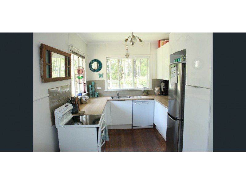 23 Arthur Street, Macleay Island QLD 4184