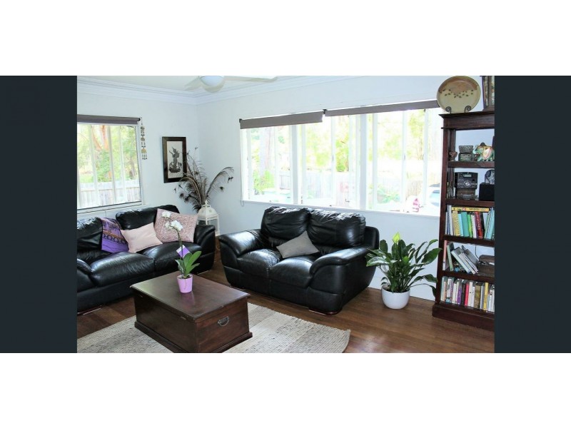 23 Arthur Street, Macleay Island QLD 4184