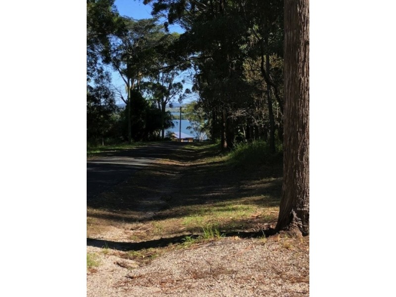 33 Angorra Street, Russell Island QLD 4184