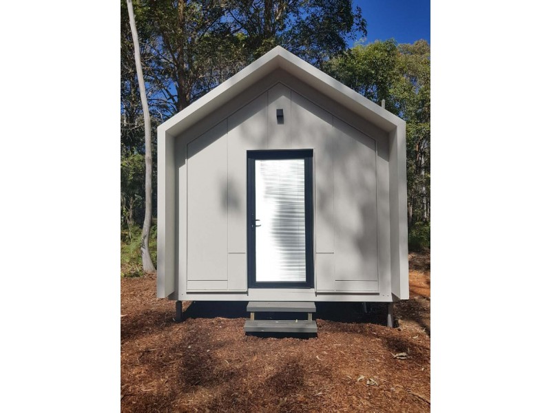 18 Gilcrest Road, Russell Island QLD 4184