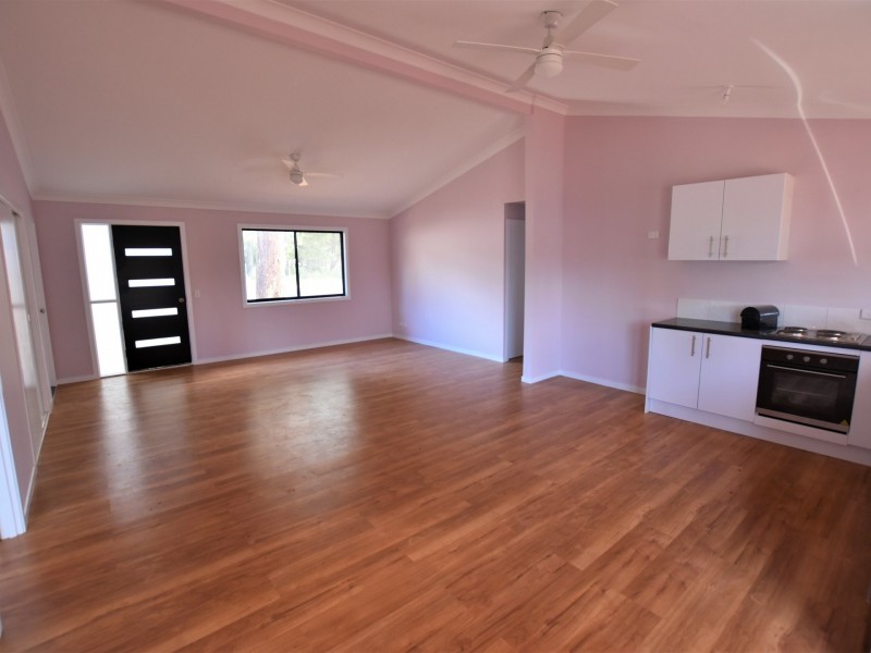 9 Pia Street, Russell Island QLD 4184