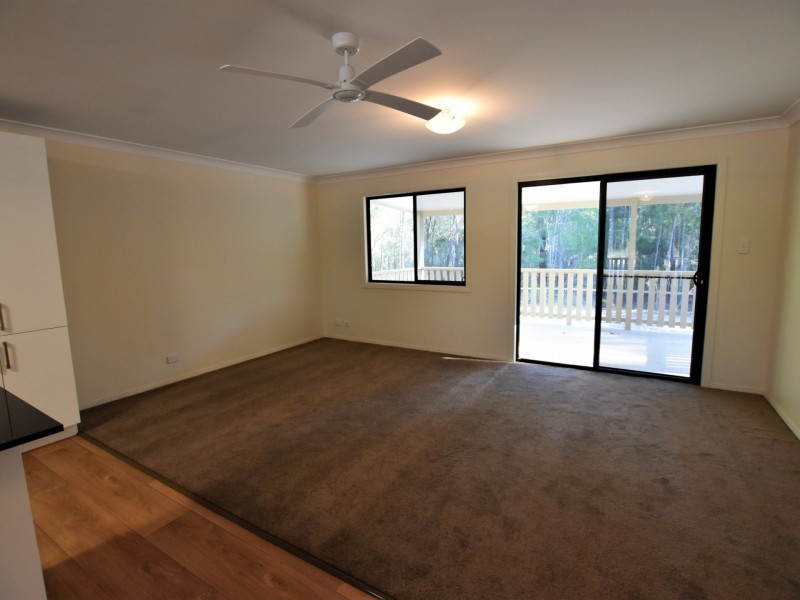 54 Dempsey Street, Russell Island QLD 4184