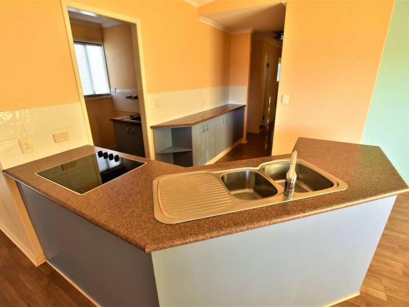 27 Highland Street, Russell Island QLD 4184