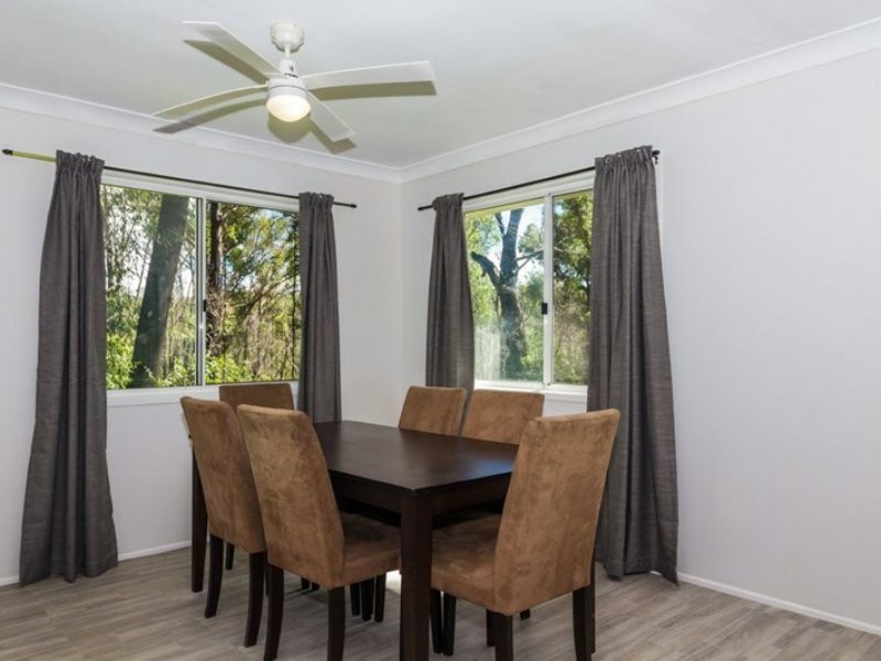 4 PHILLIPS, Russell Island QLD 4184