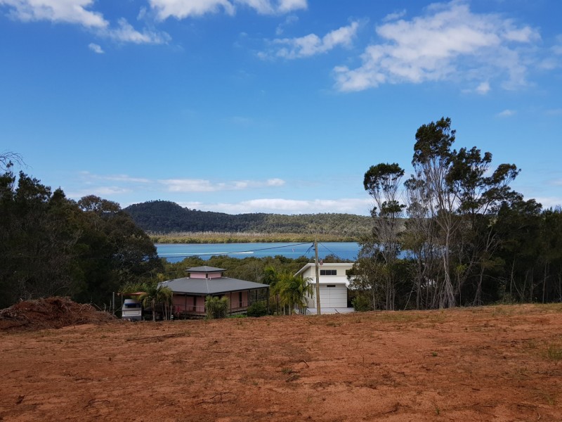 12 OPAL COURT, Russell Island QLD 4184