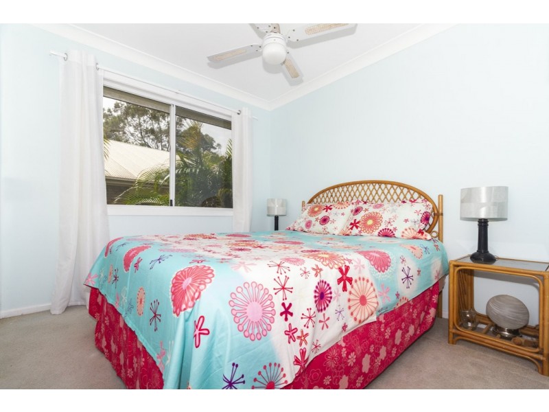 104 Crescent Drive, Russell Island QLD 4184