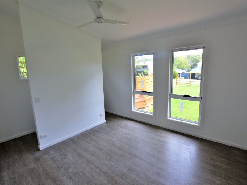 55 Highland Street, Russell Island QLD 4184