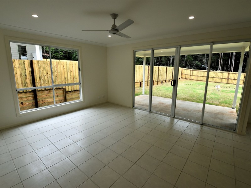 2 Koro Street, Russell Island QLD 4184