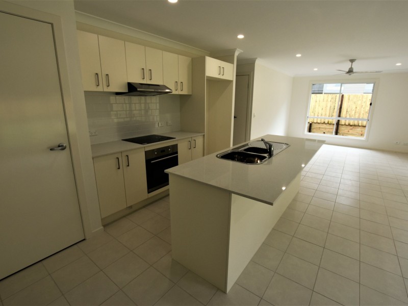 2 Koro Street, Russell Island QLD 4184